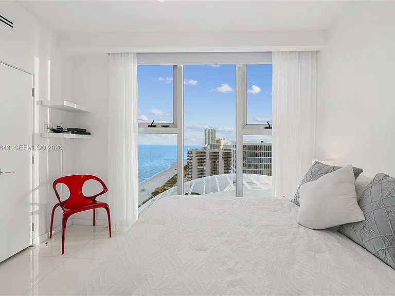 6899 Collins Ave #2208 — Photo 38