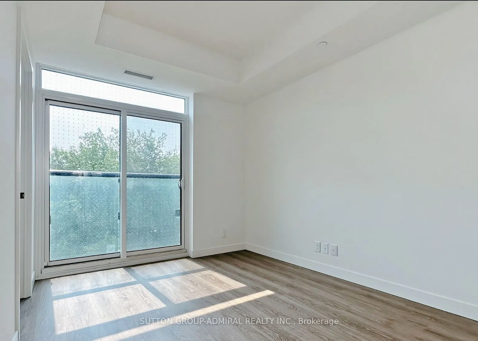 1 bed, $2,099 — Photo 4