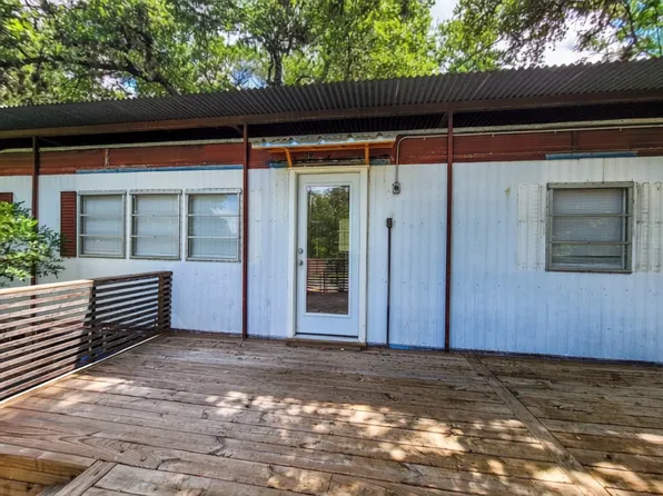 843 Grandview Bnd, Canyon Lake, TX 78133