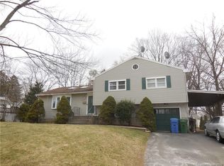 52 Dobson Cir, Middletown, CT 06457