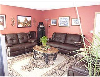 4th image of 5551 Azuza Ave