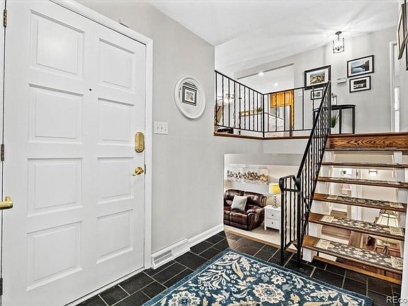 4th image of 6634 S Buffalo Drive