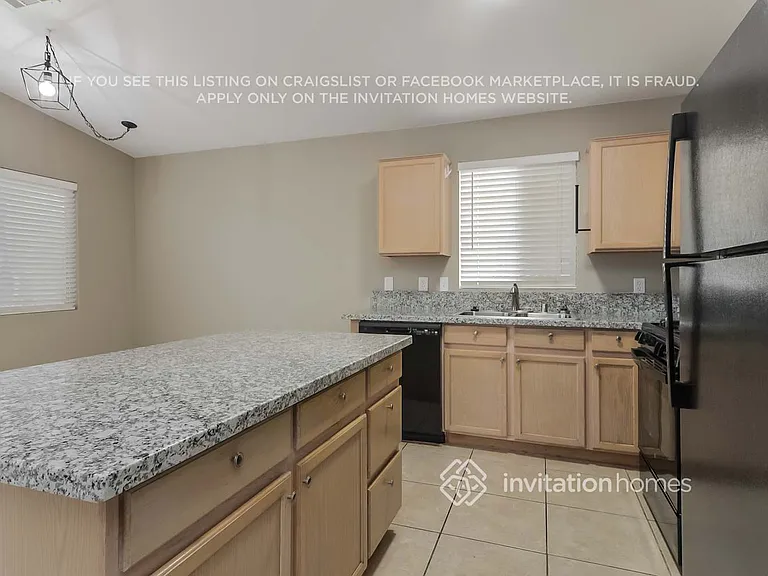 1054 Whispering Birch Ave — Photo 8