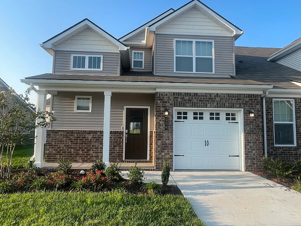 558 Trinity Way