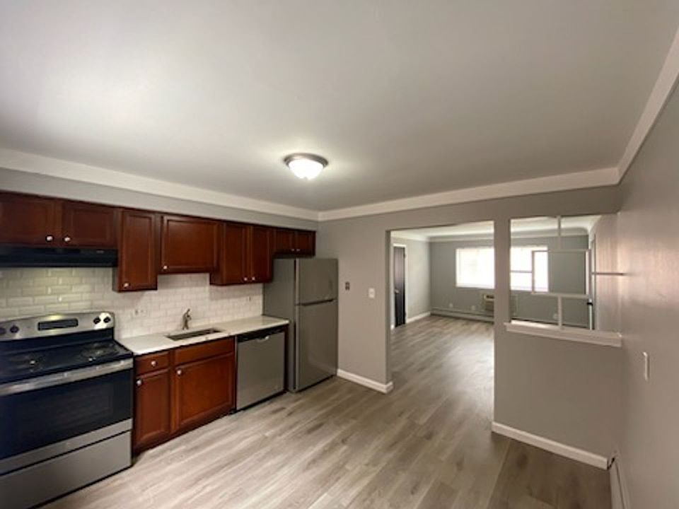 629 Maple Rd Apartment Rentals Clawson, MI Zillow