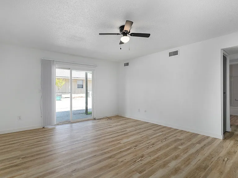Wildan Apartments — Photo 10