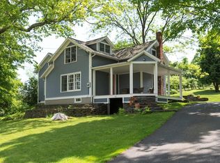 13 Walpole Rd, Williamsburg, MA 01096