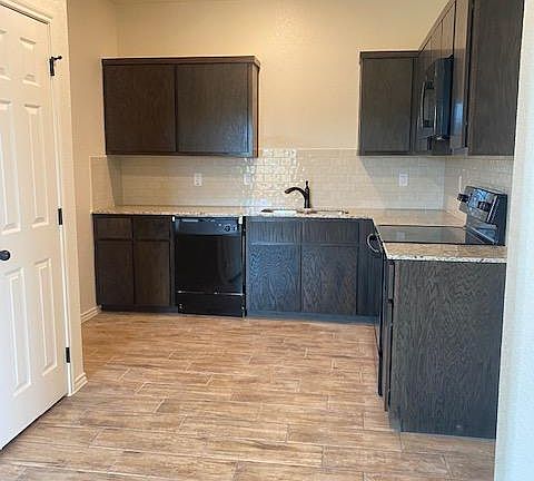 2nd image of 2425 Alterman Dr Unit A