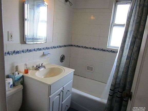 5th image of 87-20 Commonwealth Blvd #1