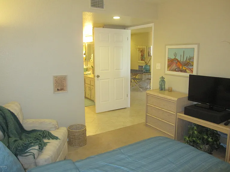 12212 N Paradise Village Pkwy S #412C — Photo 12