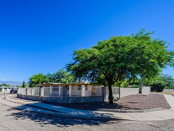 3rd image of 8502 E Mormon Dr