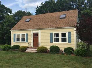 9 Eames St, North Reading, MA 01864