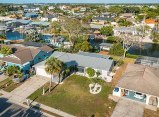 6511 Solitaire Palm Way, Apollo Beach, FL 33572