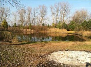 3150 Bluebush Rd, Monroe, MI 48162