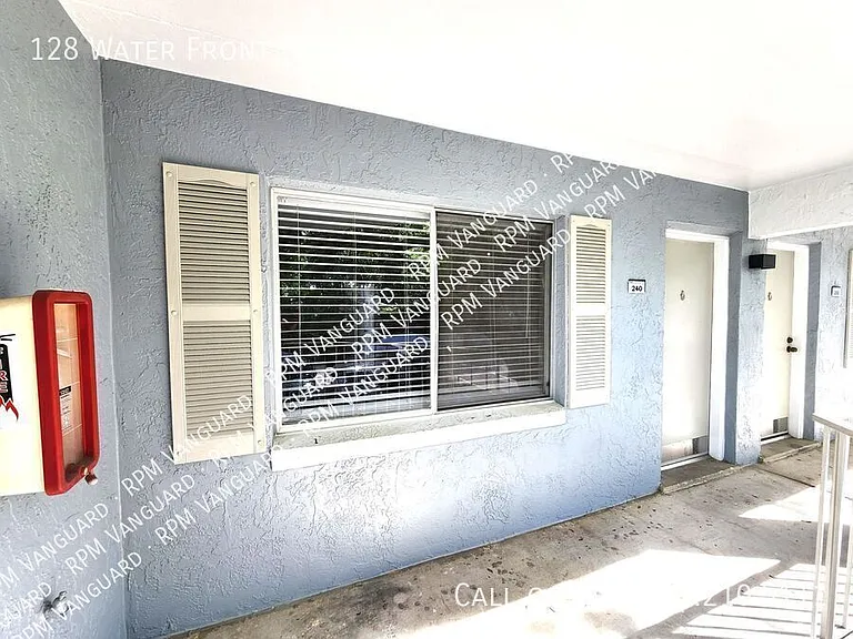 128 Water Front Way #240 — Photo 2