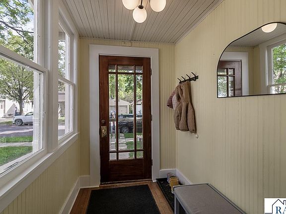 2nd image of 340 Nicollet Ave