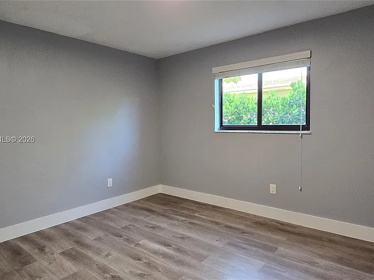 50 W 28th St #52 — Photo 13