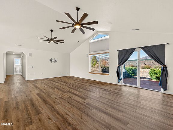 5th image of 11095 N Desert View Ln