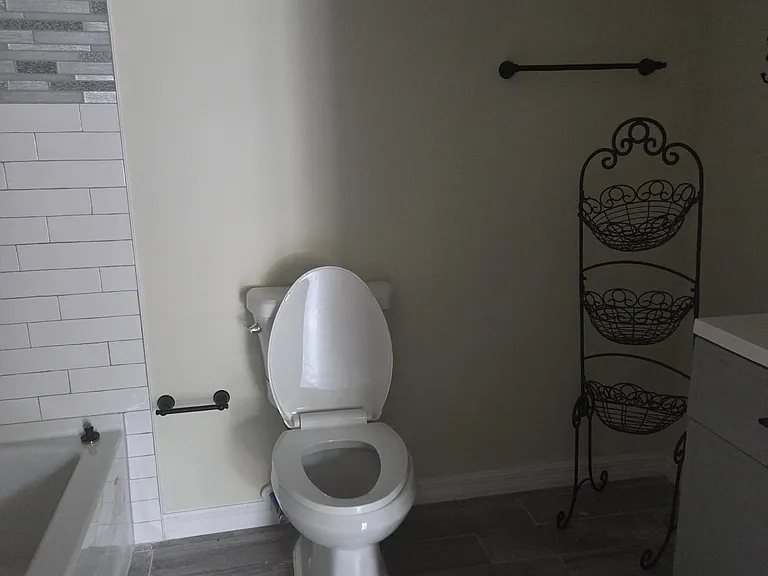 1070A E Michigan St #1070-A — Photo 20