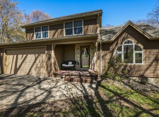 7 Terry Ln, Belchertown, MA 01007