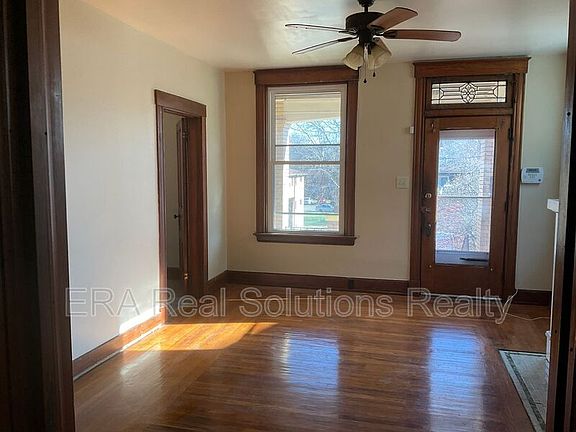 5th image of 931 Suire Ave #1