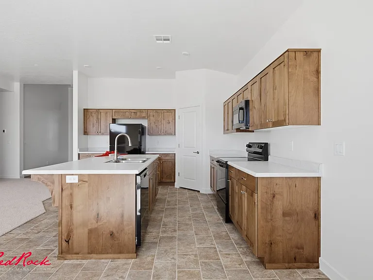 495 S Martignano Way — Photo 18