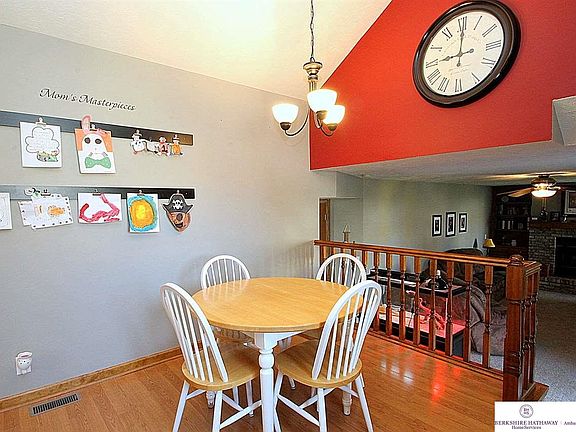 5th image of 4364 S 146th St