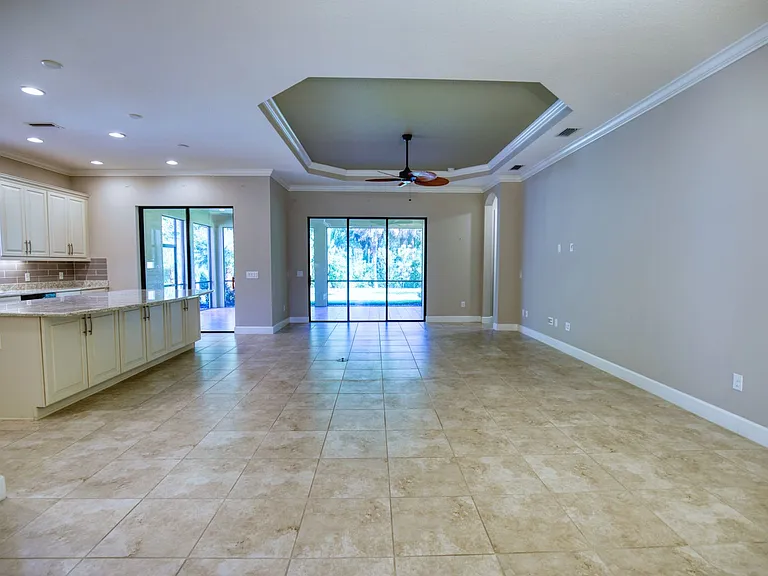 5628 Semolino St — Photo 10