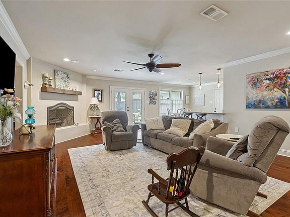 5th image of 10005 Idlewood Pl