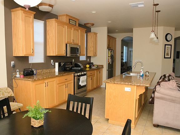 2nd image of 431 Senator Ave