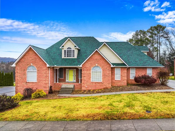 381 Lochmere Dr, Morristown, TN 37814