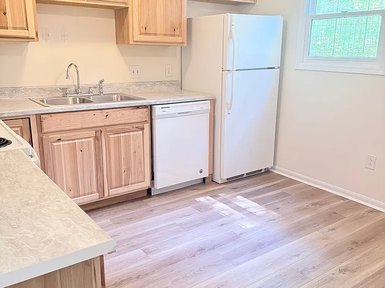 3970 Sweeten Creek Rd — Photo 2