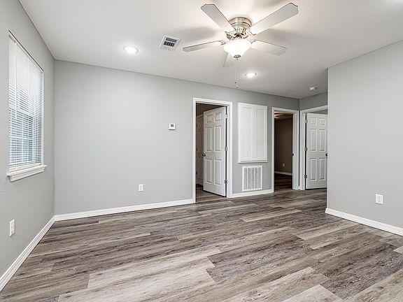 4th image of 308 S 23rd St