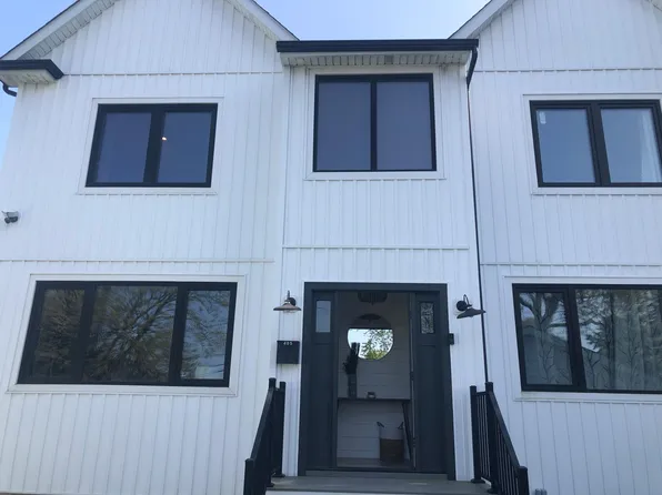 405 S Great Neck Rd, Copiague, NY 11726