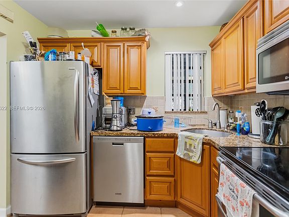 5th image of 3611 NW 35th St #1647