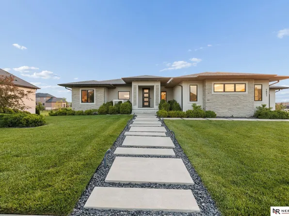 7841 S 97th Bay, Lincoln, NE 68526