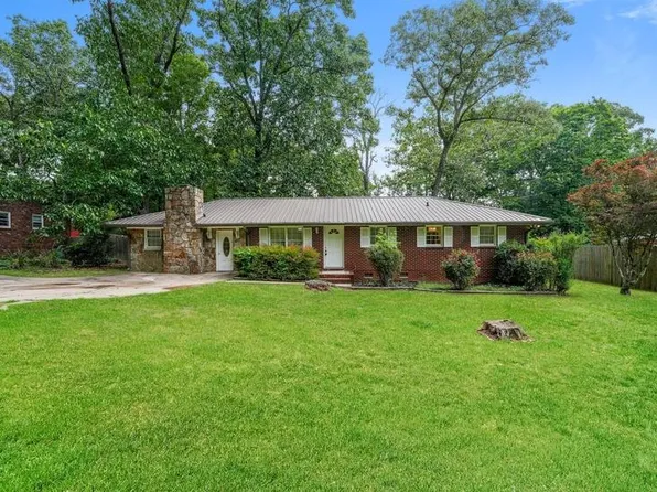 2536 Britt Rd, Snellville, GA 30078