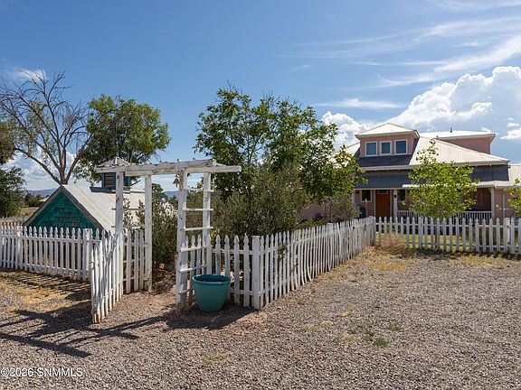 5th image of 1401 Higuera Ave