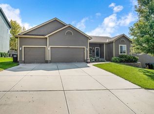 19869 I St, Omaha, NE 68135