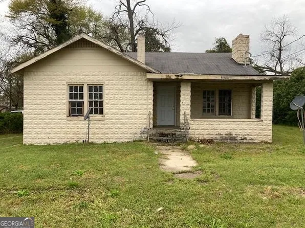 111 E Johnson St, Dublin, GA 31021