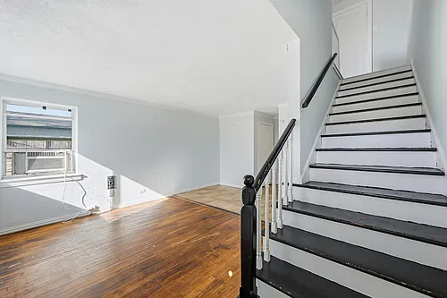 305 W Morton St #307 Photo 1