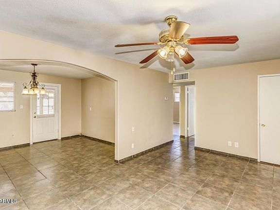 4th image of 8302 N 28th Dr
