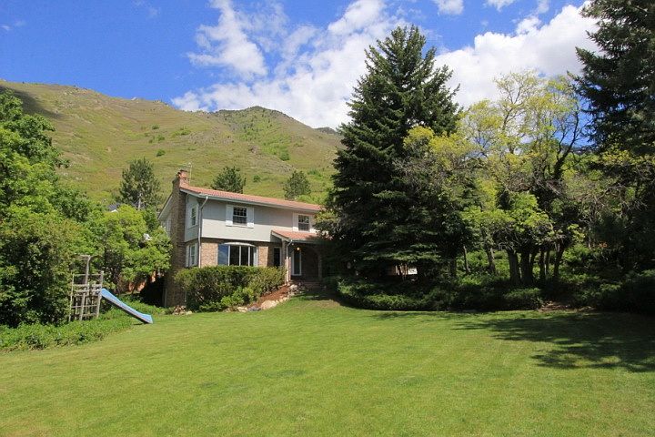 1st image of 4111 S Parkview Dr