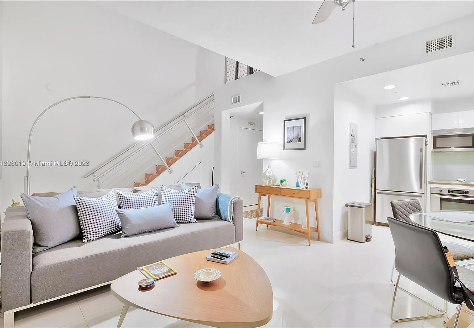 1 bed, 1147 sqft, $3,400 — Photo 1