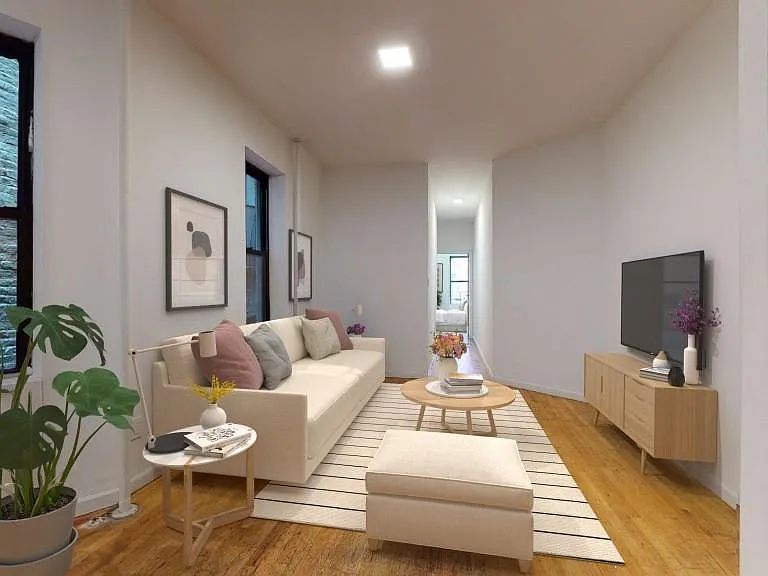 349 E 82nd St #4FE — Photo 1