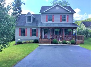 449 Mulberry Ln, Norton, VA 24273