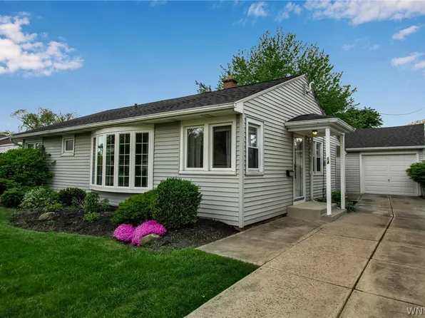 14 Kelvin Dr, Buffalo, NY 14223