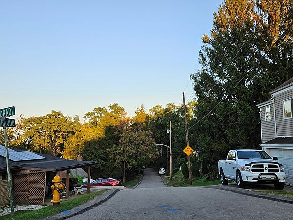 4th image of 3004 Ruthwood Ave