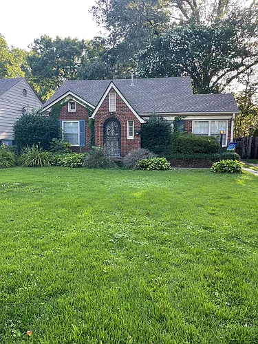 209 S Reese St Photo 1