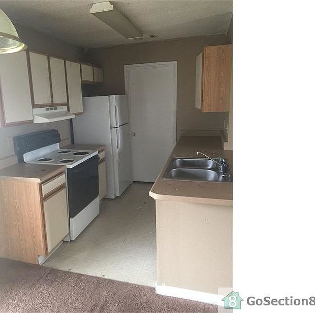 1st image of 1059 Florida St